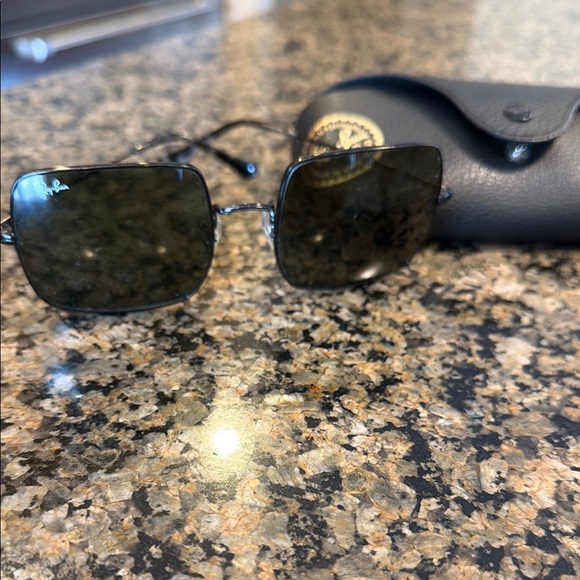 Ray-Ban Square Sunglasses with Case